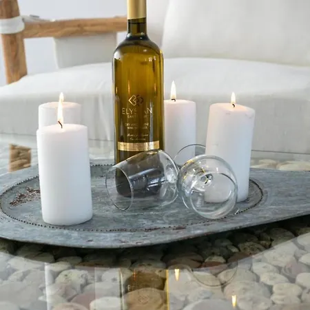 Luxury Santorini Elysian Dyo Private Hot Tub Air Conditioning Villa *