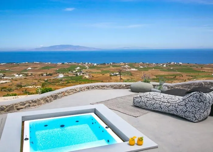 Luxury Santorini Elysian Dyo Private Hot Tub Air Conditioning Villa *