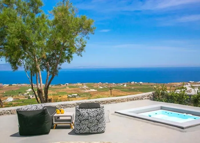 Villa Luxury Santorini Elysian Dyo Private Hot Tub Air Conditioning