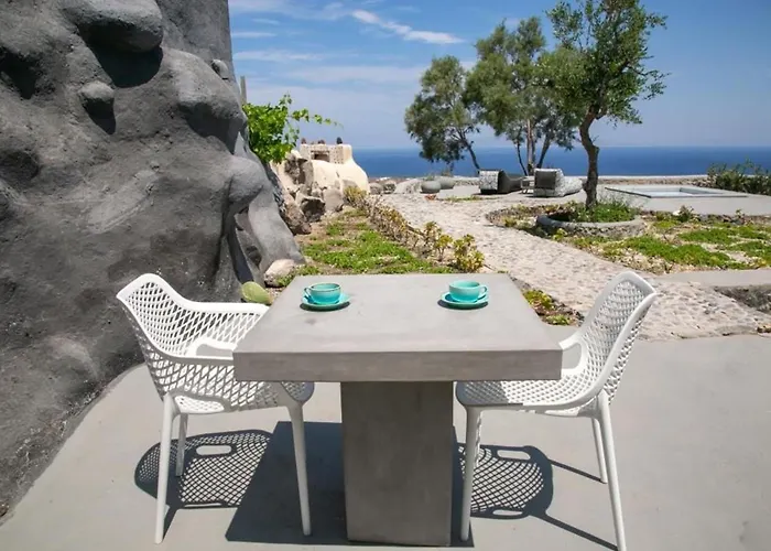 Villa Luxury Santorini Elysian Dyo Private Hot Tub Air Conditioning Foinikiá